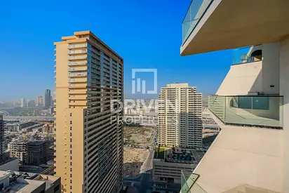 Brand New | Ready | Private Pool | 3 Cheques