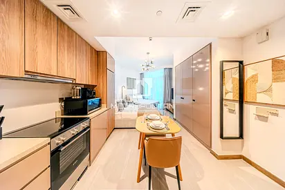 Best Price | Partial Canal View | Rented