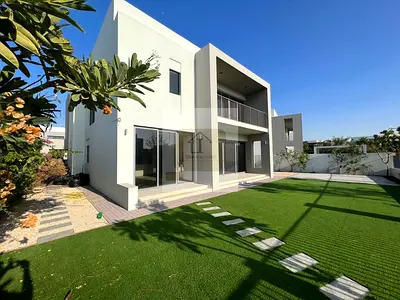 5 BED PLUS MAID | NEXT TO AMENITIES | SLIGHTLY NEGOTIABLE