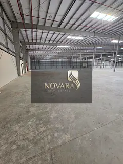 Now available for annual rent – ​​a huge, fully equipped industrial warehouses in Umm Al Quwai