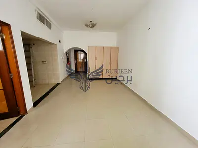 Hot offer studio apartment Saprate kitchen central gas biggest studio family's building free parking area ready to move