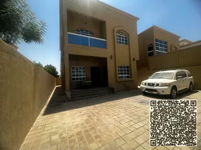 فيلا جميلة مكونة من 5 غرف نوم رئيسية متاحة للإيجار في منطقة المواحيات 03 عجمان