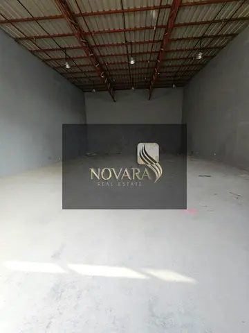 We offer you a unique opportunity to rent a 2500 square foot warehouse with ideal specifications.