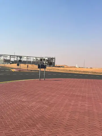 للبيع ارض تجارية في منطقة روضة القرط