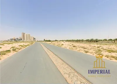 أرض سكني تجاري للبيع في منطقة العالية بعجمان،  تقع في موقع استراتيجي مميز ومناسب للمشاريع الاستثمارية الكبيرة