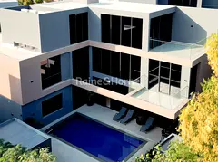 Ready unit I Private PooI I Smart Luxury Residence