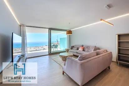 Luxury Redefined | Near Metro Station | Pool | Fully Equipped Gym | Housekeeping | Free Parking | 24/7 Concierge I Free Cleaning