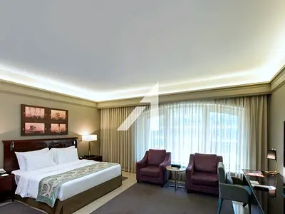 Luxury Living | Executive Suite | Near Metro