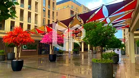 Two rooms ready for immediate occupancy - High return on investment - Freehold ownership