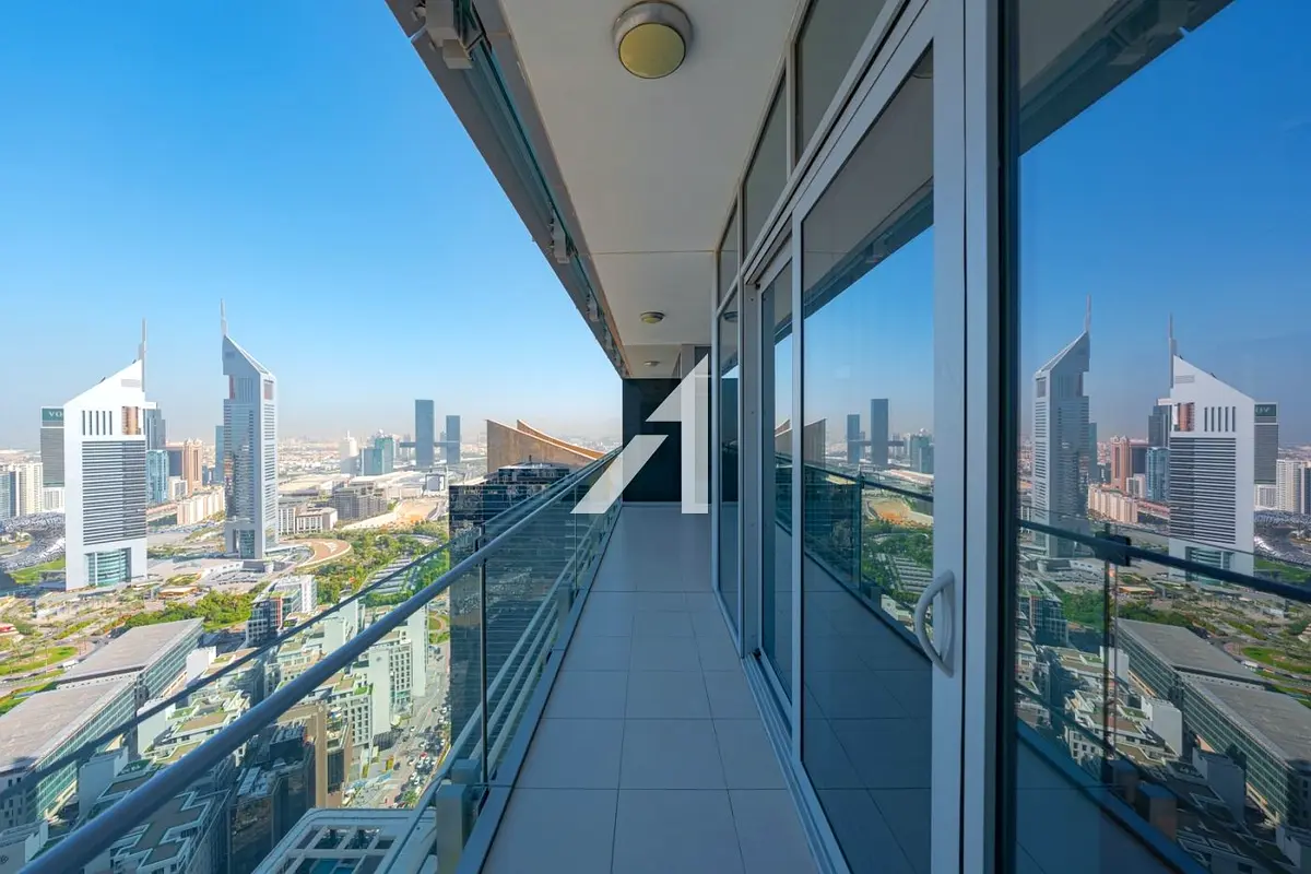 gallery-tour