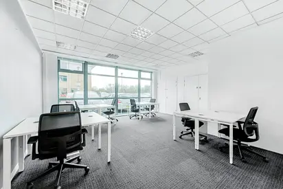 Fully serviced private office space to rent for you and your team in Sharjah, Sahara Healthcare City Dubai