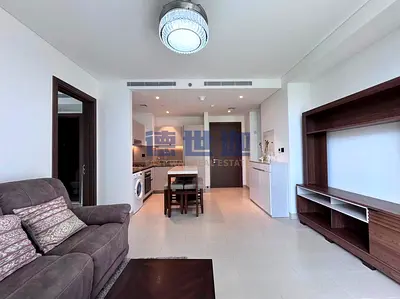 Corner unit I Furnished I Low floor