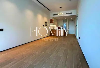 Top Floor | Fitted Kitchen | Marina View