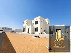 Grand Elegant Modern Villa : Expansive Luxury In Every Corner