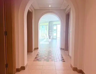 Skyline Living | Luxury 5-Bed | Prime Location