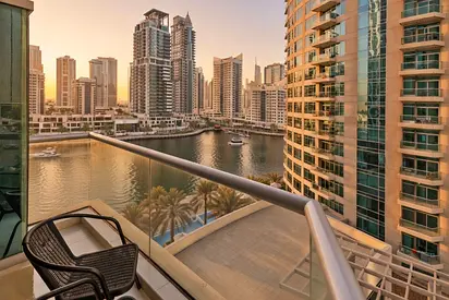 MONTHLY RENTAL | UPGRADED | MARINA VIEW