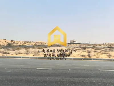 🏡 للبيع أرض سكنية في إمارة الشارقة – منطقة روضة القرط