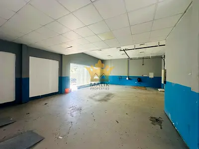 Fitted shop for rent | DIP 2