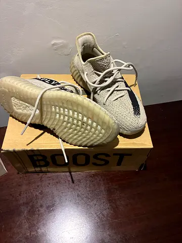 Adidas Yeezy Boost 350 V2 Cream