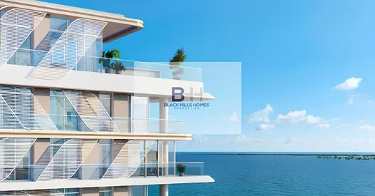 Lavish 4 BR | Sea View | Prime Location