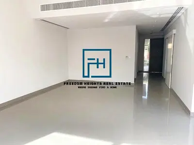 فيلا مميزة للإيجار في الزاهية | 4 غرف نوم + غرفة خادمة