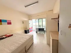 Luxury studio with balcony separate kachen close to Maddina shopping centre Muwaileh