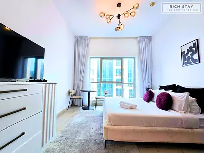 BURJ FOUNTAIN VIEW | Walking distance to Burj Khalifa | MAY AVAILABILITY