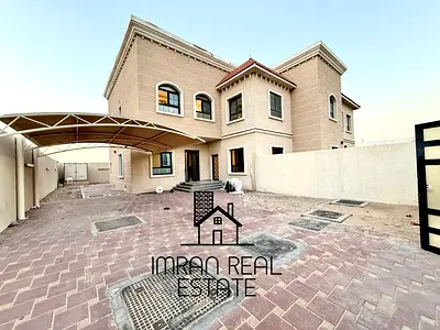 Offer Spacious Size 5BR Corner Twin Villa Ready to Move