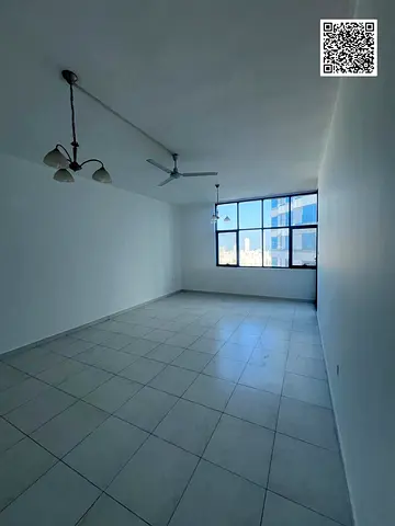 في ابراج فالكون غرفتين و صاله و 3 حمامات  و 3 بلكونات الراشدية 2