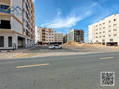 فرصة سكني تجاري بتملك حر 100 % أرضي + 6 لجميع الجنسيات