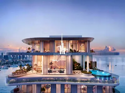 Waterfront Living | High Finishing | Skyline View