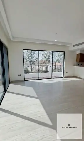 5-Bedroom Townhouse |  Corner Unit | Unfurnished