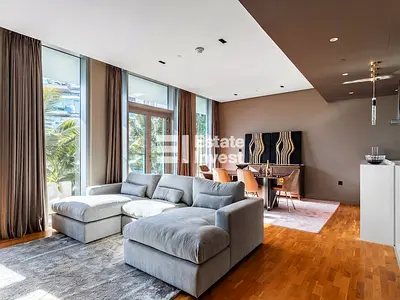 SEA VIEW / VACANT / UPGRADED / VIEWINGS ANY TIME