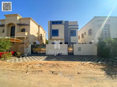 Own your dream villa in Al Helio 2, close to all services and near Sheikh Mohammed Bin Zayed Road. Freehold ownership available to all nationalities.