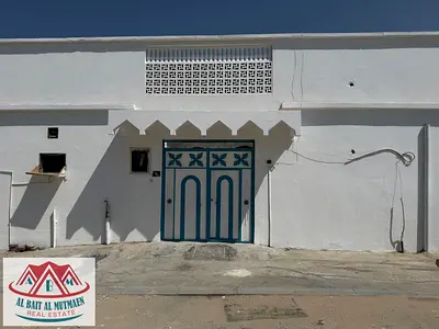 بيت اربعة غرف نظيف  في القادسية
