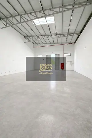 Warehouse for Rent in Umm Al Quwain | 2,500 Sqft | 25 KW Power | AED 85,000