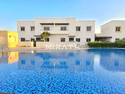 Newly Renovated Villa | Close to Park | Community pool