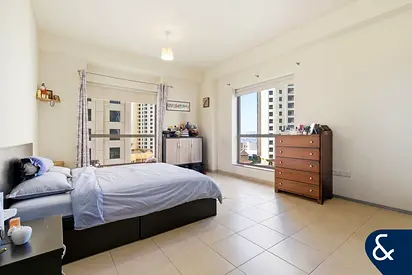 Best Priced 2 Bedroom | Vacant | Exclusive