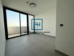 Luxury 2BR Apartment in The Gate, Aljada