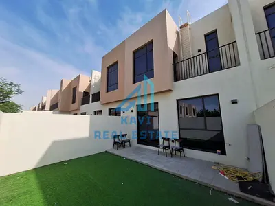 🏡✨ تاون هاوس عصري من غرفتين للبيع | وحدة وسطية مريحة | نسمة ريزيدنس
