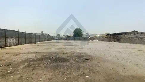 حوطة للإيجار بالمنطقة الصناعية السادسة بالشارقة | 20,000 قدم مربع | كهربا عالية