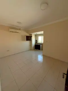 LOW PRICE STUDIO SPLIT AC IN STAAL CLOSE KITCHEN &amp;JUST IN 17K*