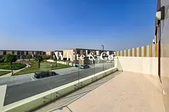 Park Facing | Middle Unit | Back to Back
