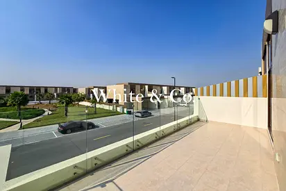 Park Facing | Middle Unit | Back to Back