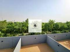 Luxurious 2br townhouse in forest community