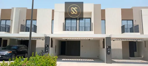 Exclusive I Near Entrance I Prime Location