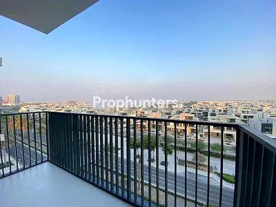 Agent Onsite | Brand New| Spacious And Modern Unit