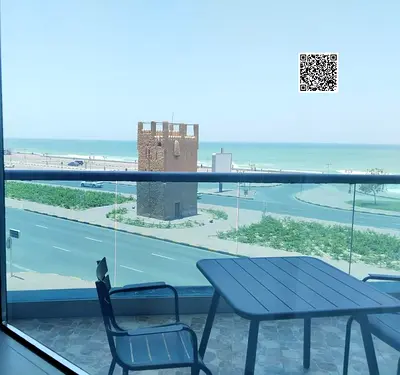 🌊 إطلالة على البحر من أروع ما يكون ✨ شقة مميزة جدًا