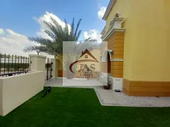 WITH CLOSED KITCHEN | VACANT SINGLE ROW 3 BED LARGE