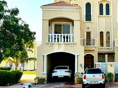 Community living Al Hamra Village | Corner Unit